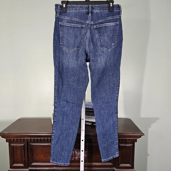 Banana Republic Curvy High Rise Skinny Medium Wash Size 28 /‎ 6 - Picture 4 of 8